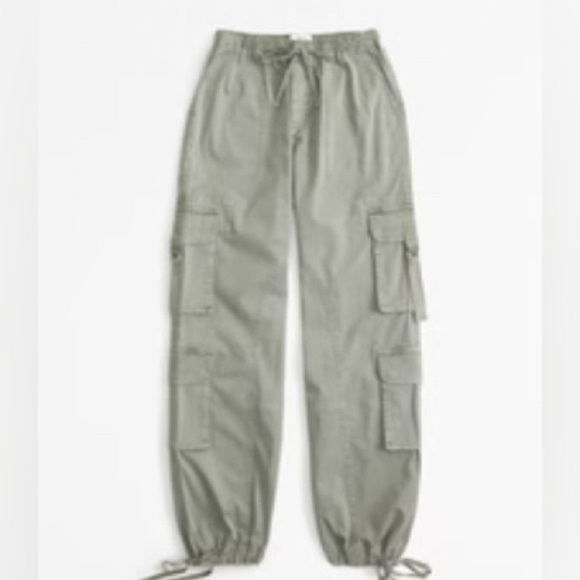 NWOT Abercrombie and Fitch Tie Cargo Pants - Picture 1 of 5